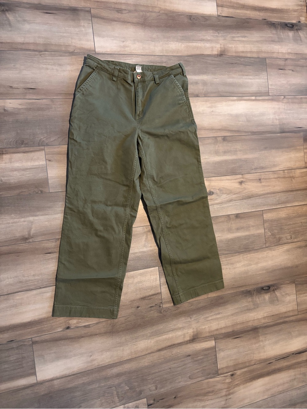 Duluth Trading Co Olive Green Wide-Leg Women's Pants